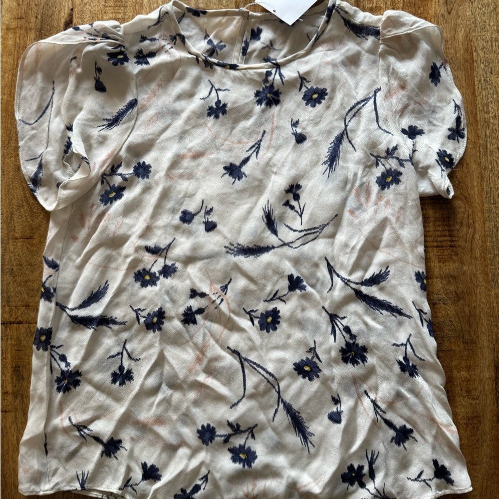 Joie Cream and Blue Floral 100% silk blouse shirt top NWT  size small